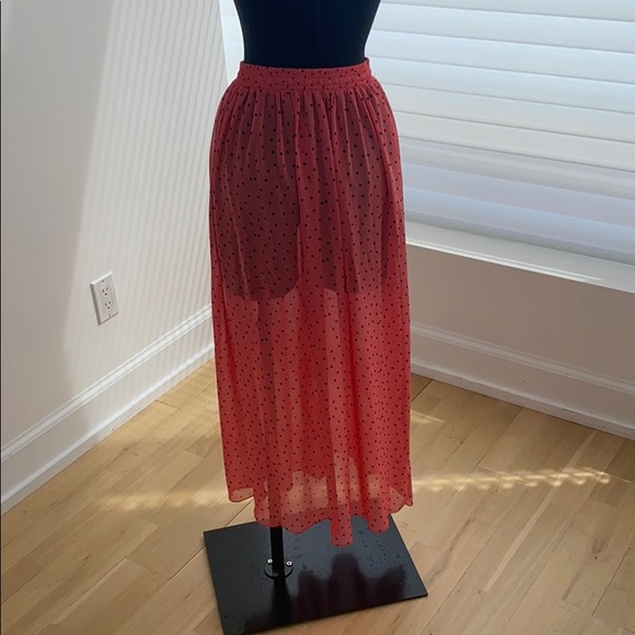 Skirt ✨ - Picture 3 of 3